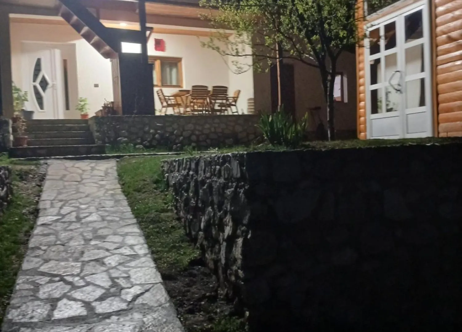 Bujtina Albjoni Hotel Valbone